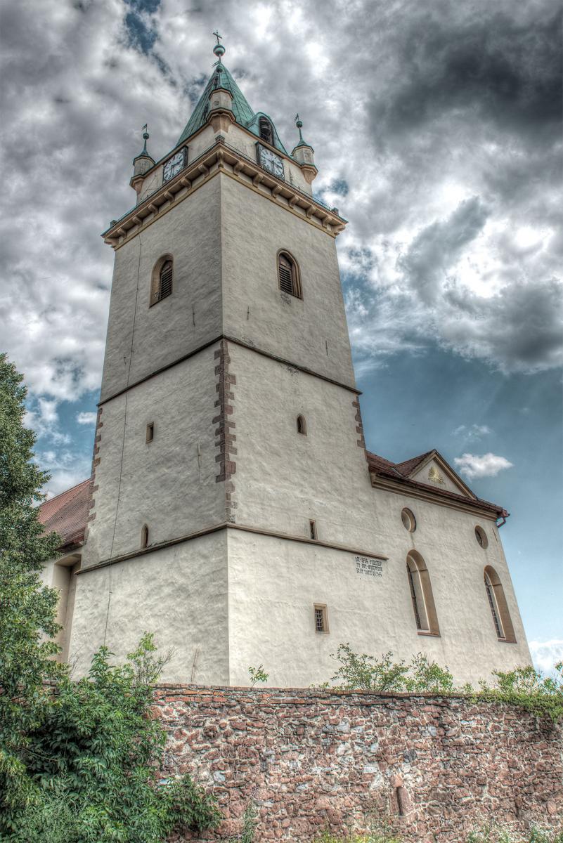 Kostelní věž sv. Václava v Tišnově